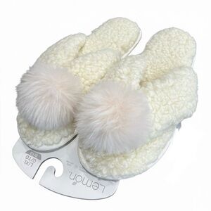 Lemon thong slippers-NWT